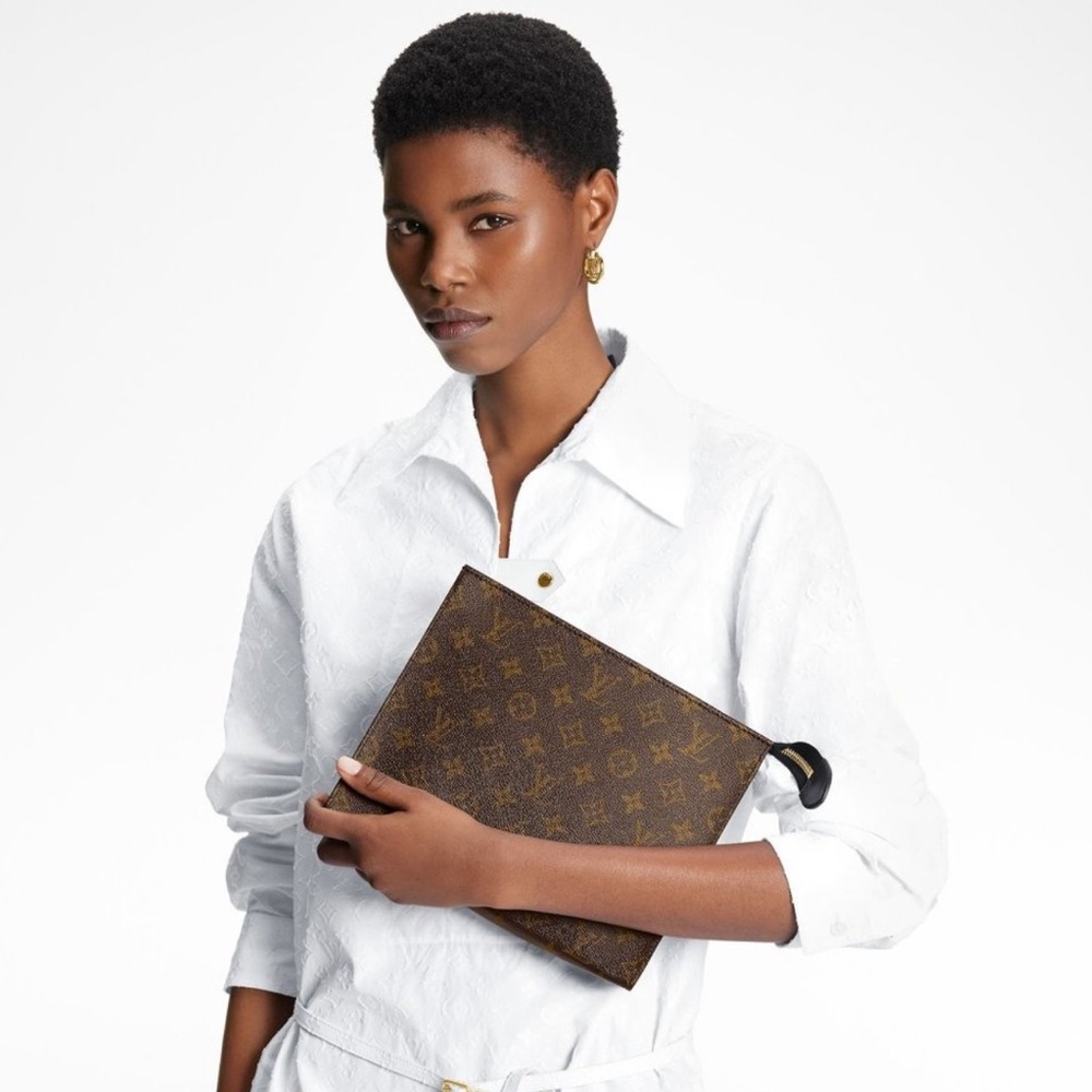 Louis Vuitton Monogram Toiletry Pouch 26